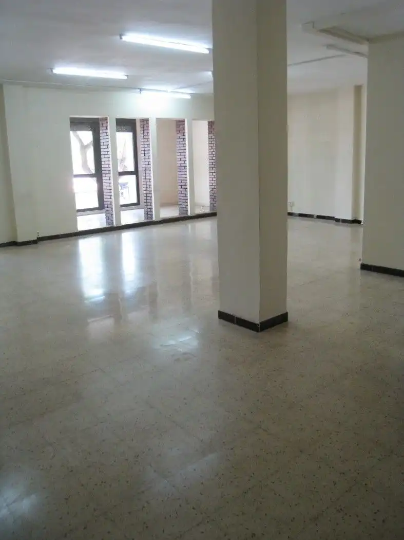 Office for rent in Barcelona  with Air Conditioner