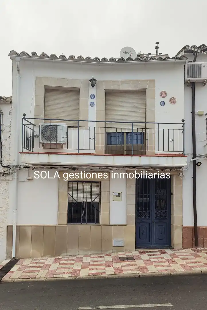 House with terrace for sale in Torreperogil