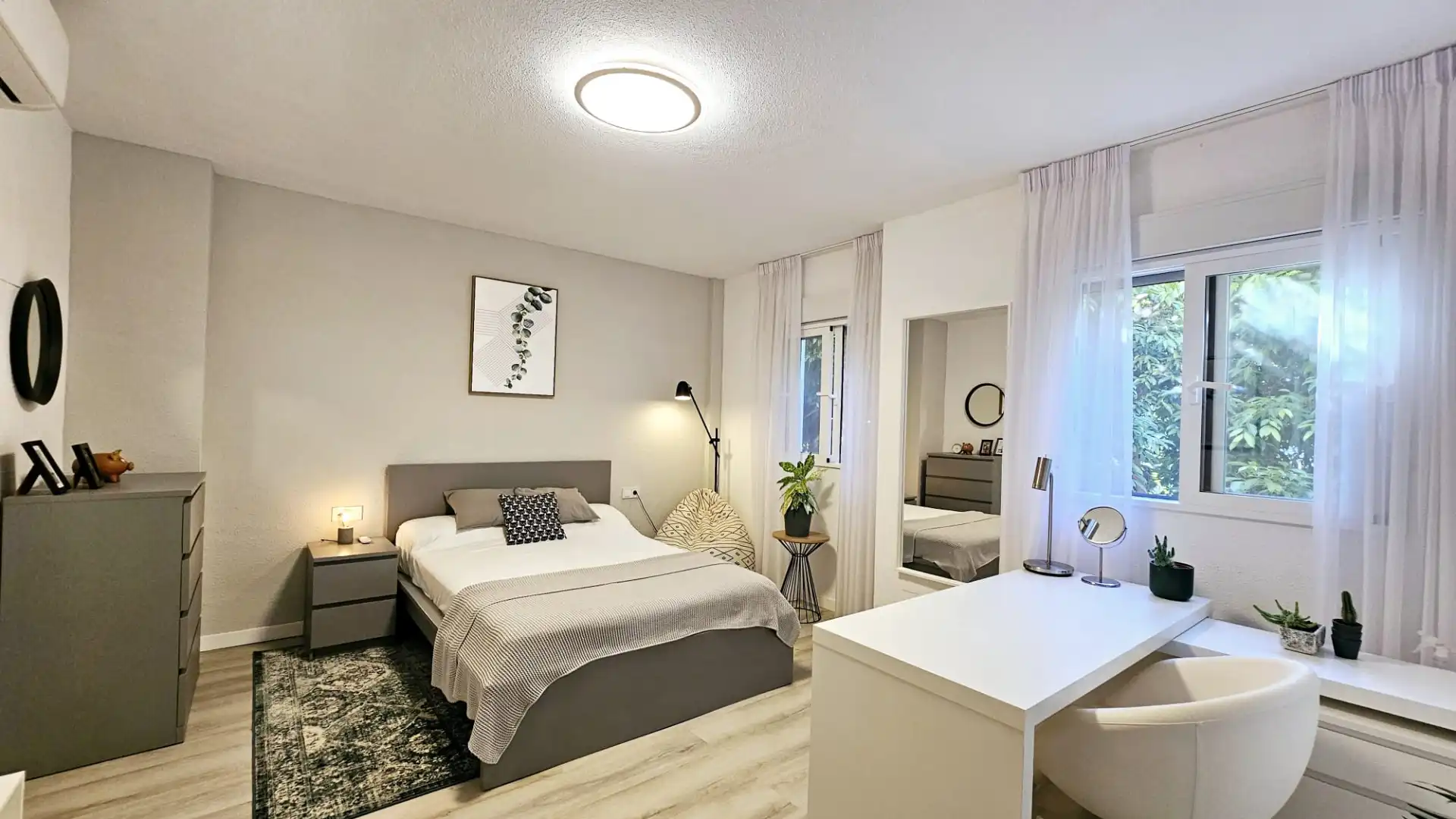 Habitación de Casa adosada en venta en Calpe / Calp con Aire acondicionado, Terraza y Amueblado