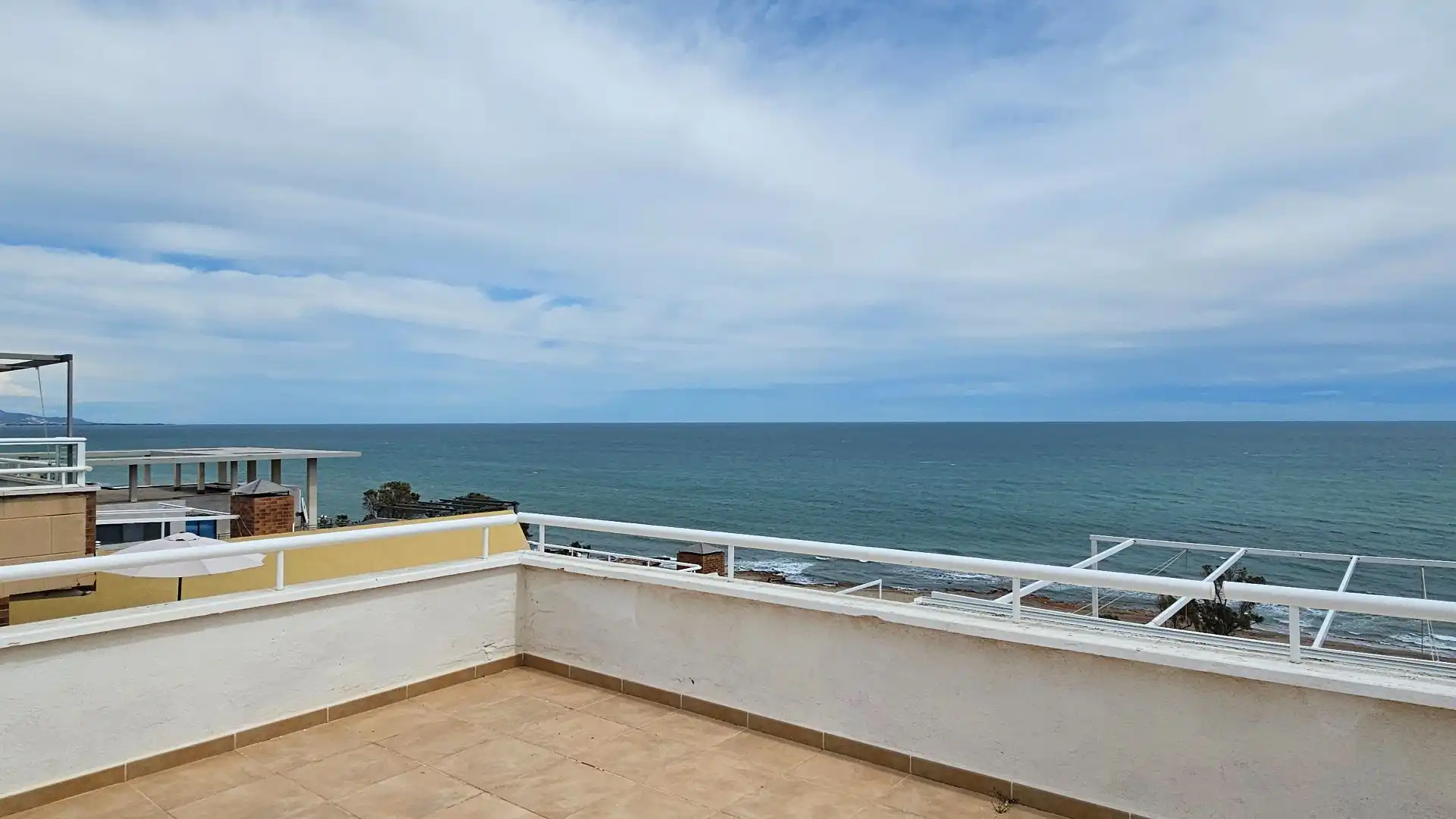 Apartamento con piscina en venta en amplaries, imagen 3