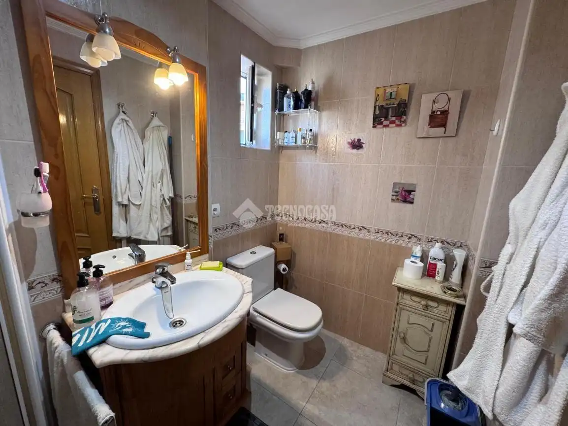 Baño de Piso en venta en Madrid con Aire acondicionado y Calefacción