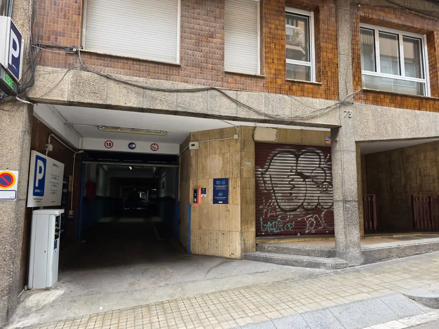 Einzelparkplatz mit Aufzug zur Miete in Carrer de Bertran 75, imagen 4