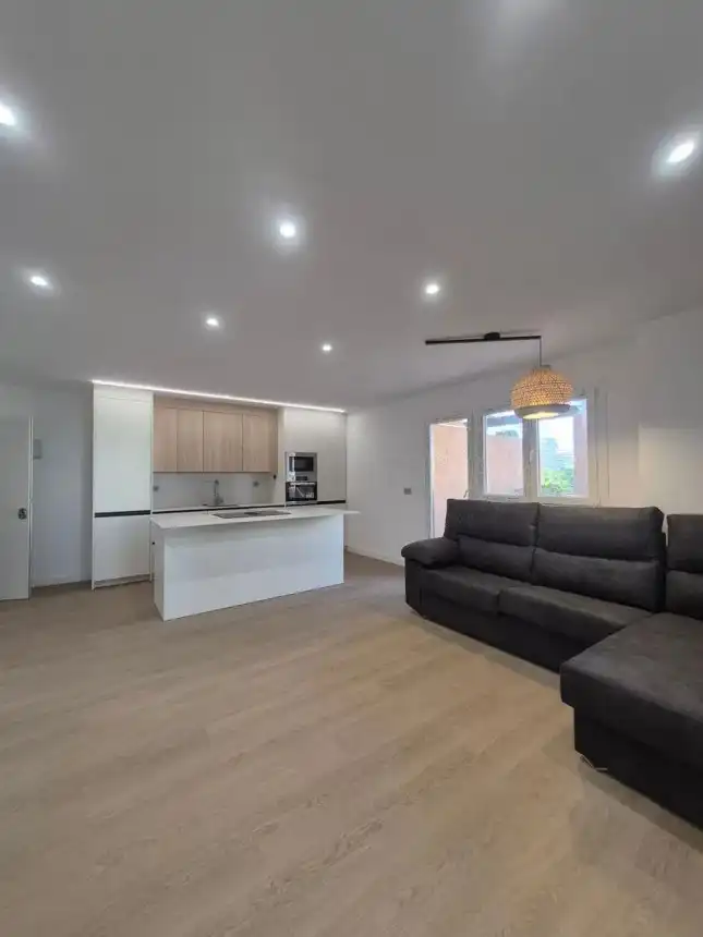 Cocina de Piso de alquiler en Torremolinos con Aire acondicionado, Terraza y Amueblado