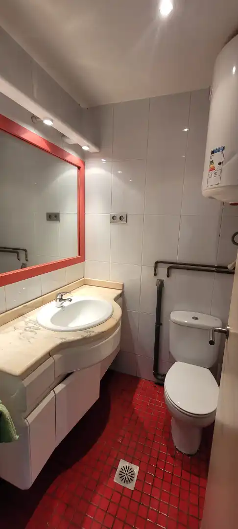 Local comercial en venta en Carrer de Viladomat, imagen 21
