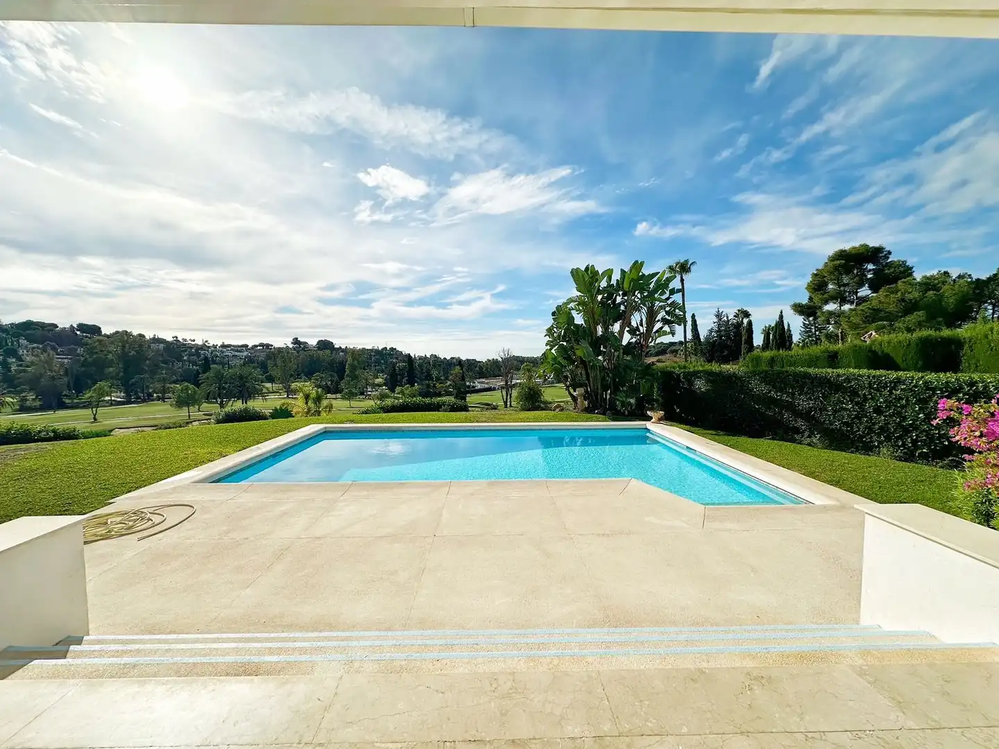 Piscina de Casa o chalet de alquiler en Estepona con Aire acondicionado, Jardín privado y Piscina