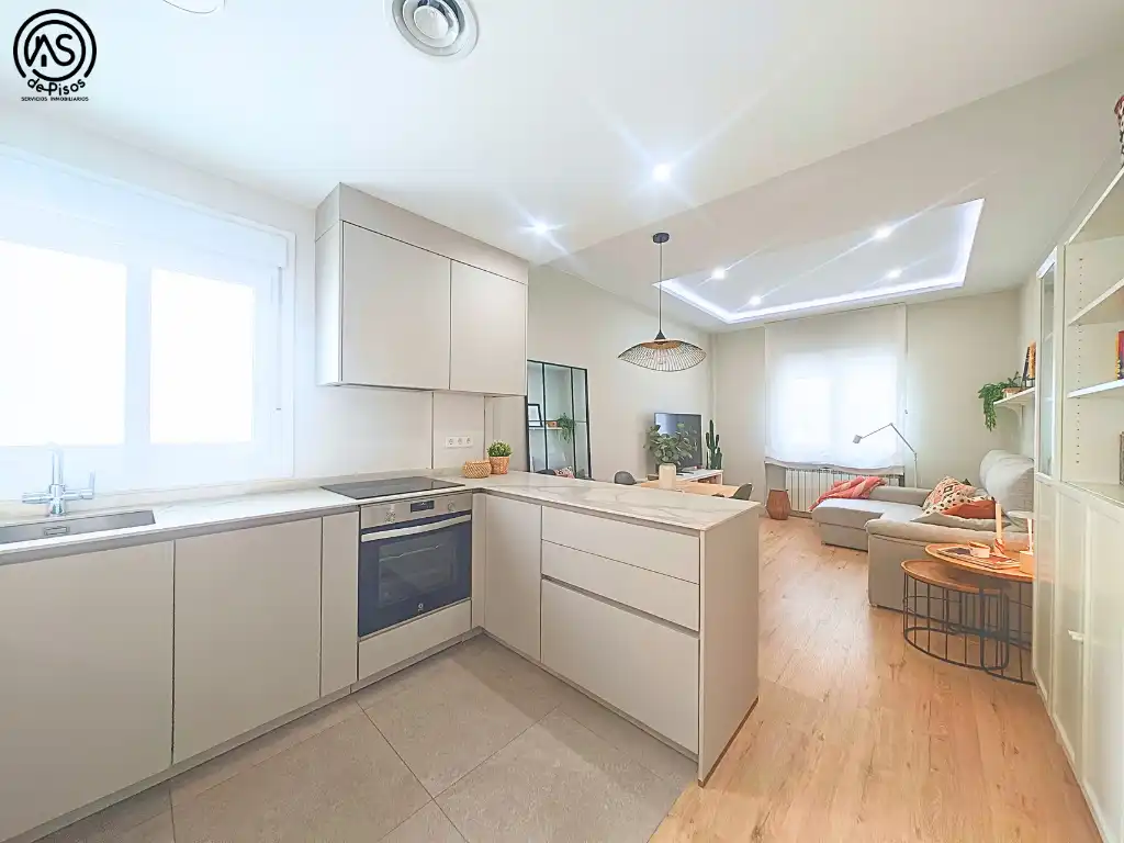 Apartamento de alquiler en Calle de Baltasar Gracián, 27, Universidad San Francisco