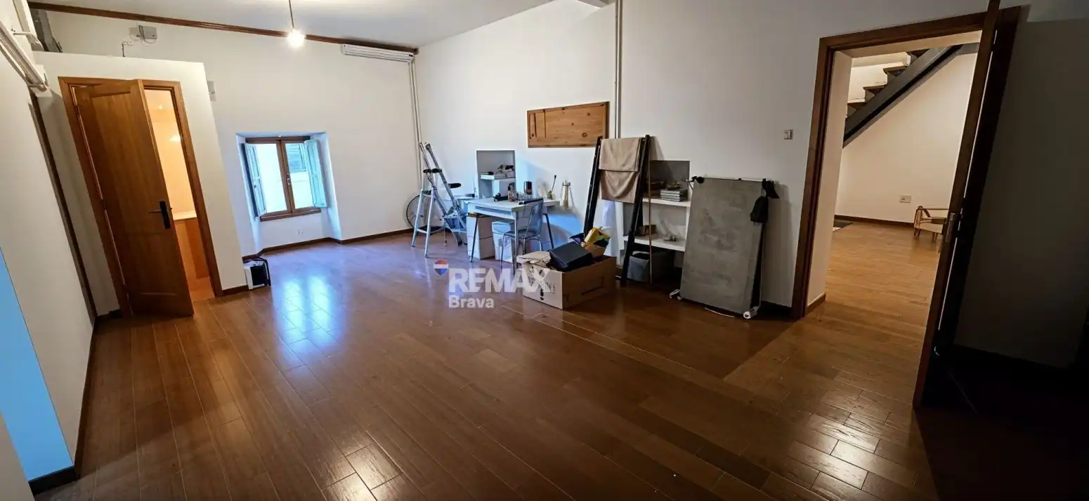 Casa adosada en venta en Celrà con Aire acondicionado, Jardín privado y Terraza