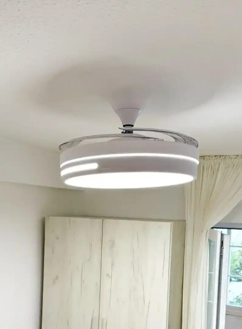 Dormitori de Apartament de lloguer en Coslada amb Parquet i Moblat