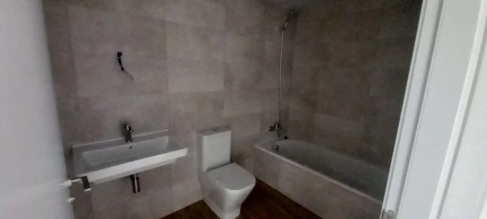 Badezimmer von Wohnung zur Miete in Quart de Poblet mit Abstellraum und Schwimmbad
