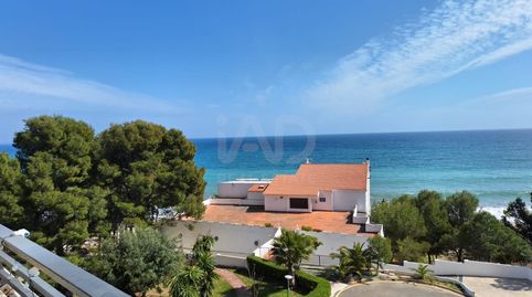 Foto 2 de Piso en venta en Carrer de la Baixada de la Platja Cristall, 2, Pino Alto, Mont-roig del Camp