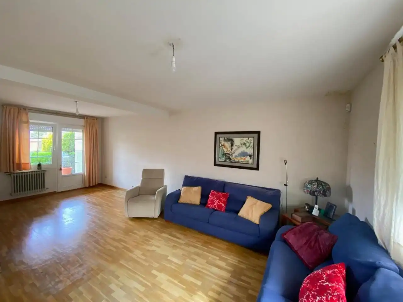 Sala d'estar de Casa o xalet en venda en Sariegos amb Calefacció i Parquet