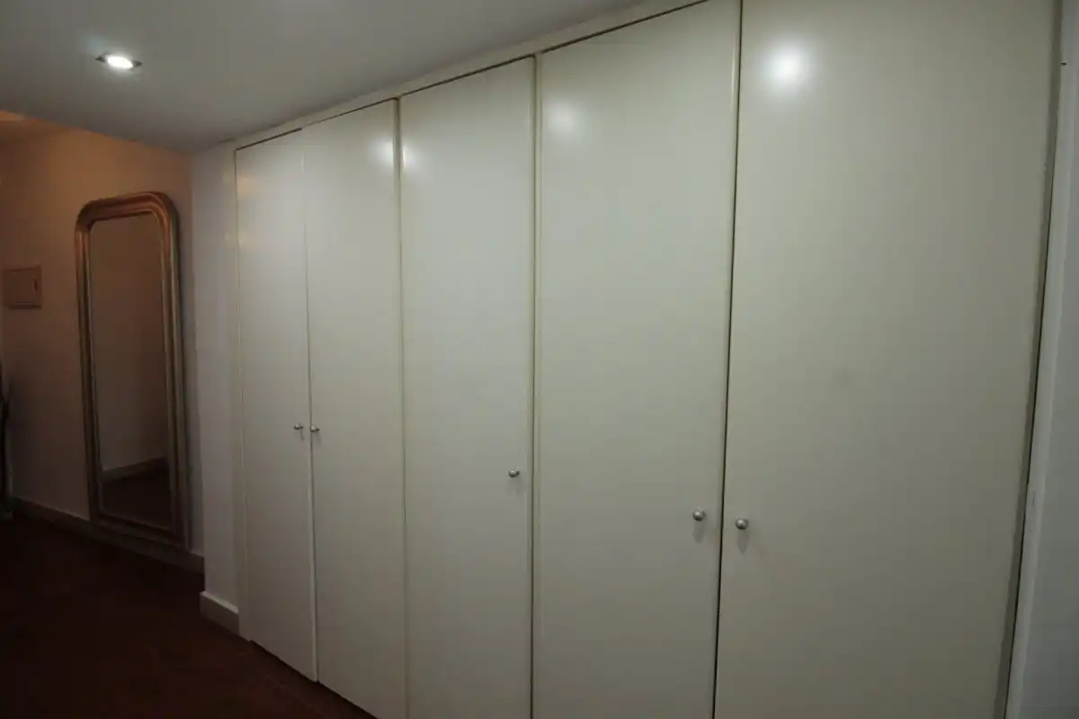 Habitación de Apartamento de alquiler en Sevilla con Aire acondicionado, Calefacción y Amueblado