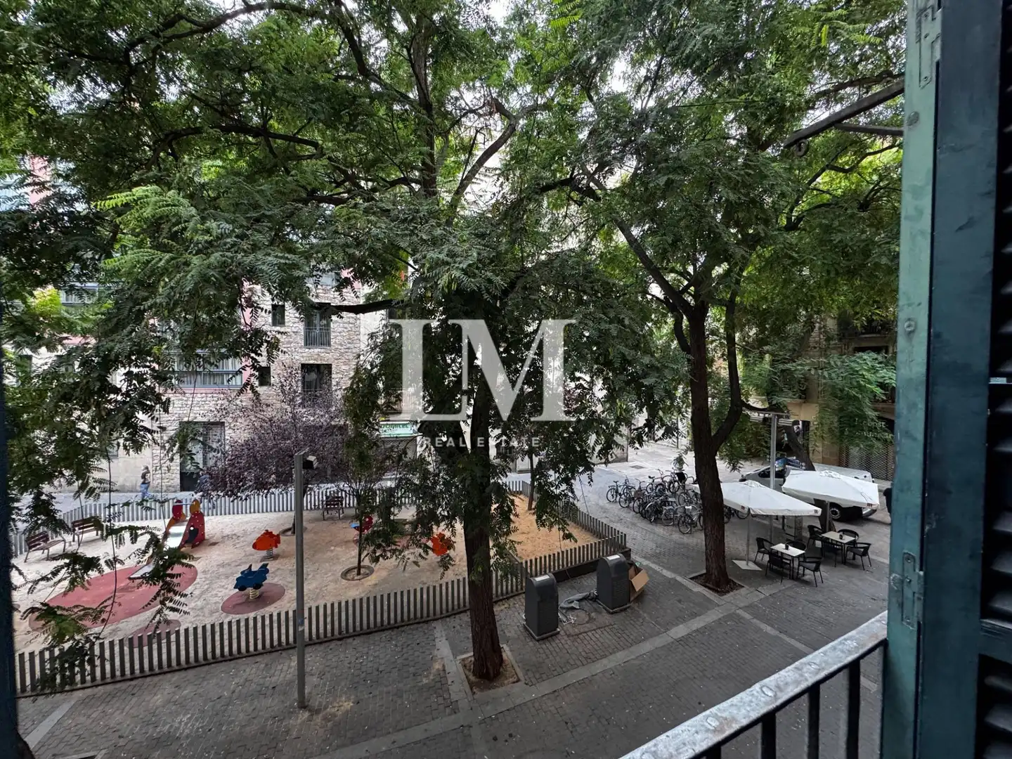 Exterior view of Apartments for rent in Ciutat Vella
