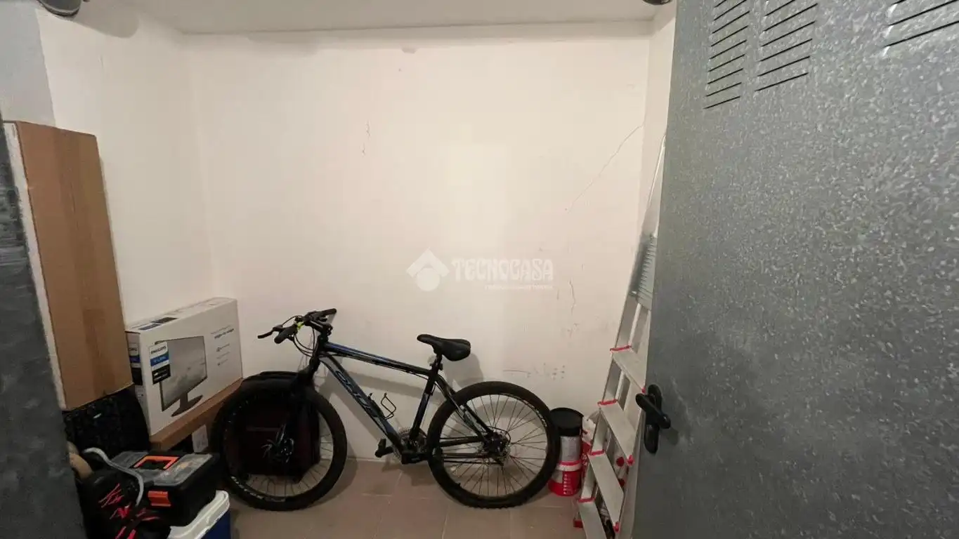 Piso en venta en Barberà del Vallès con Aire acondicionado, Trastero y Balcón