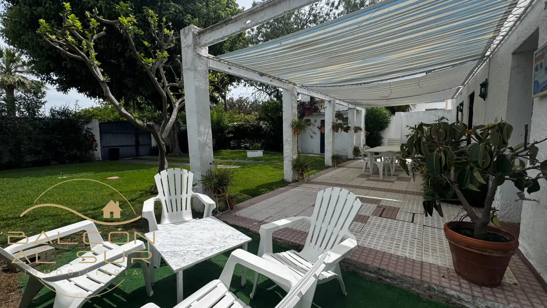 Terrassa de Casa o xalet en venda en Rota amb Terrassa, Traster i Balcó
