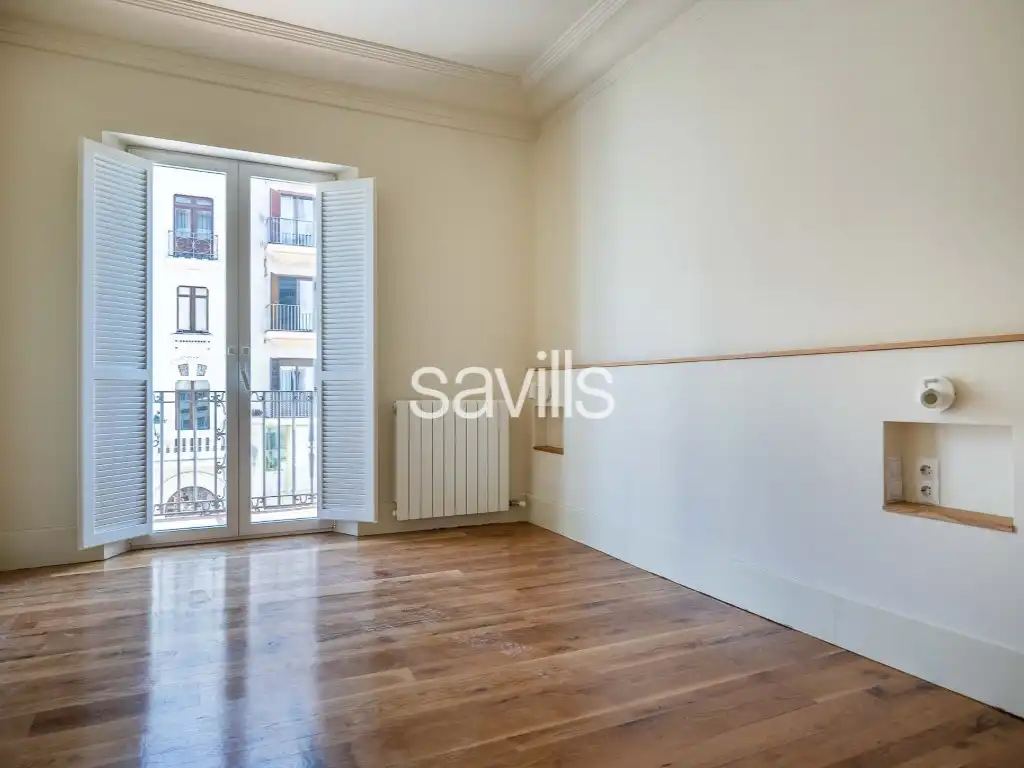 Bedroom of Apartments for sale in Sevilla