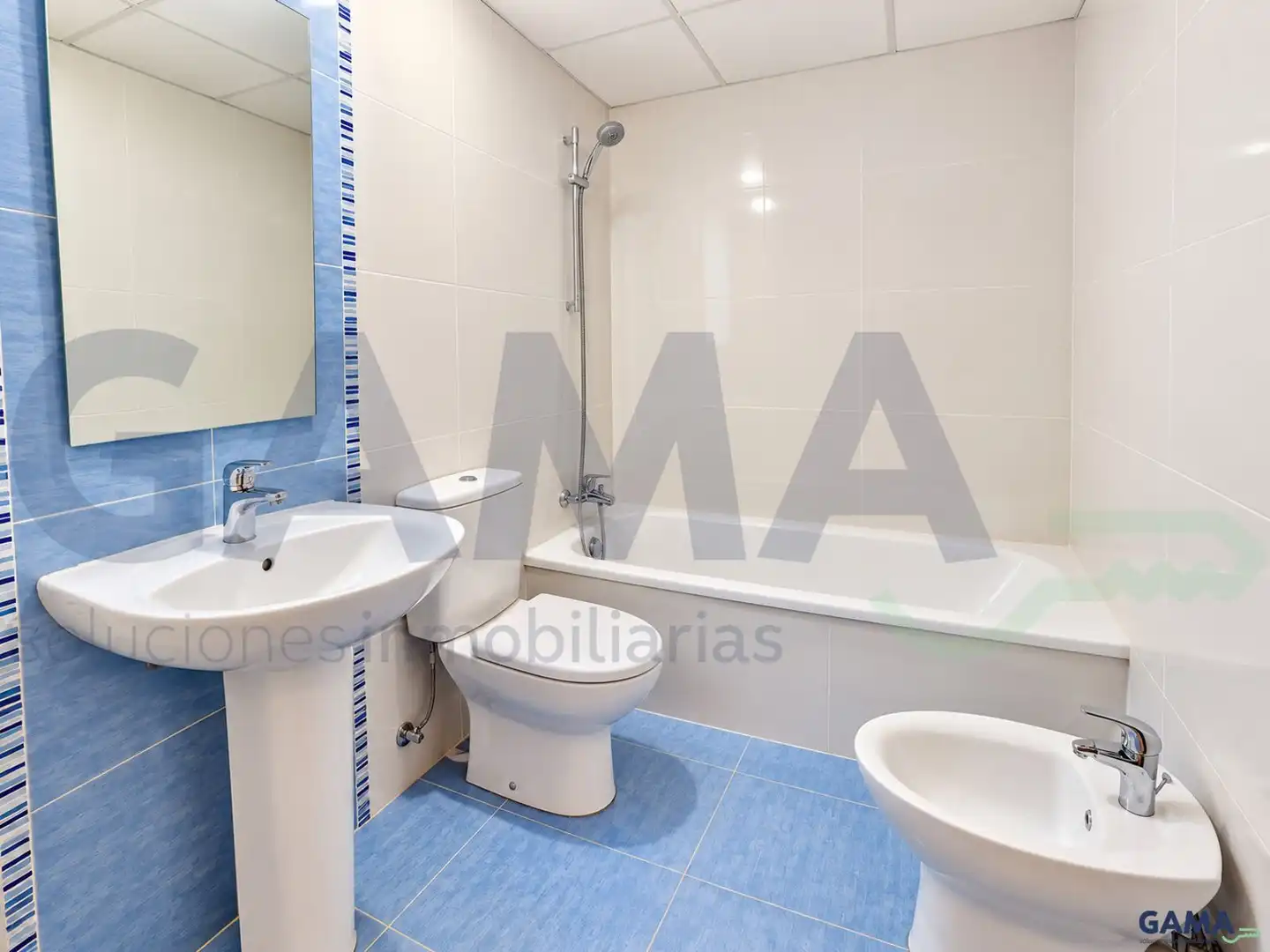 Baño de Piso de alquiler en Carcaixent, Valencia