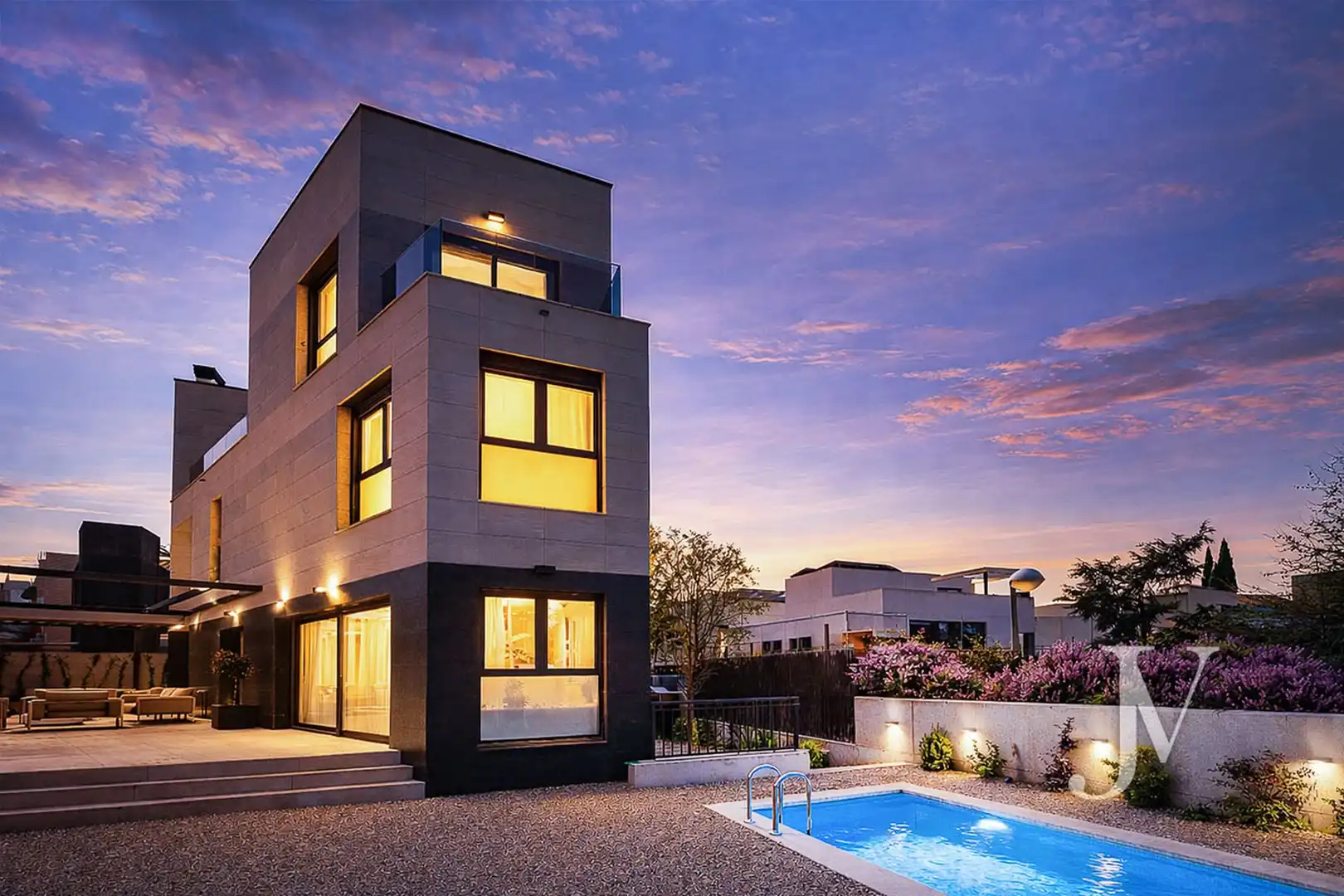 Vista exterior de Casa adosada de lloguer en  Madrid Capital amb Aire condicionat, Calefacció i Jardí privat