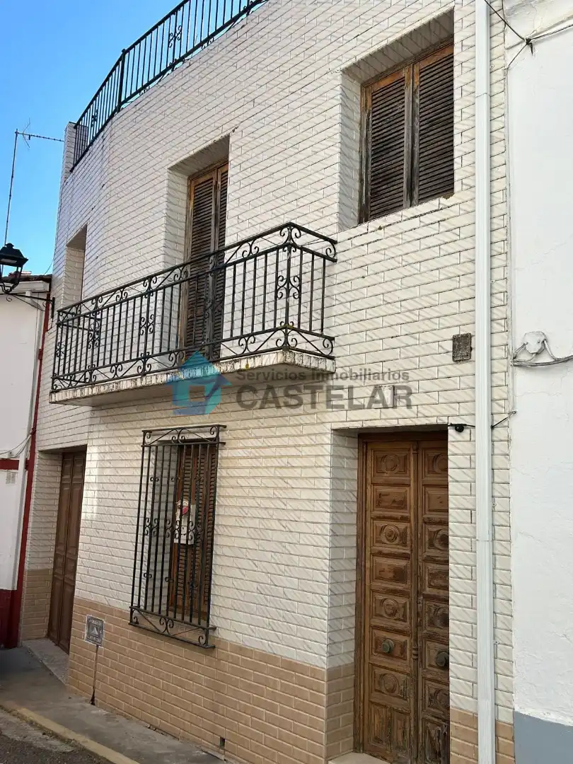 Vista exterior de Casa adosada en venta en Salvaleón con Amueblado