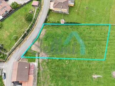Lands and plots for sale in Campañones