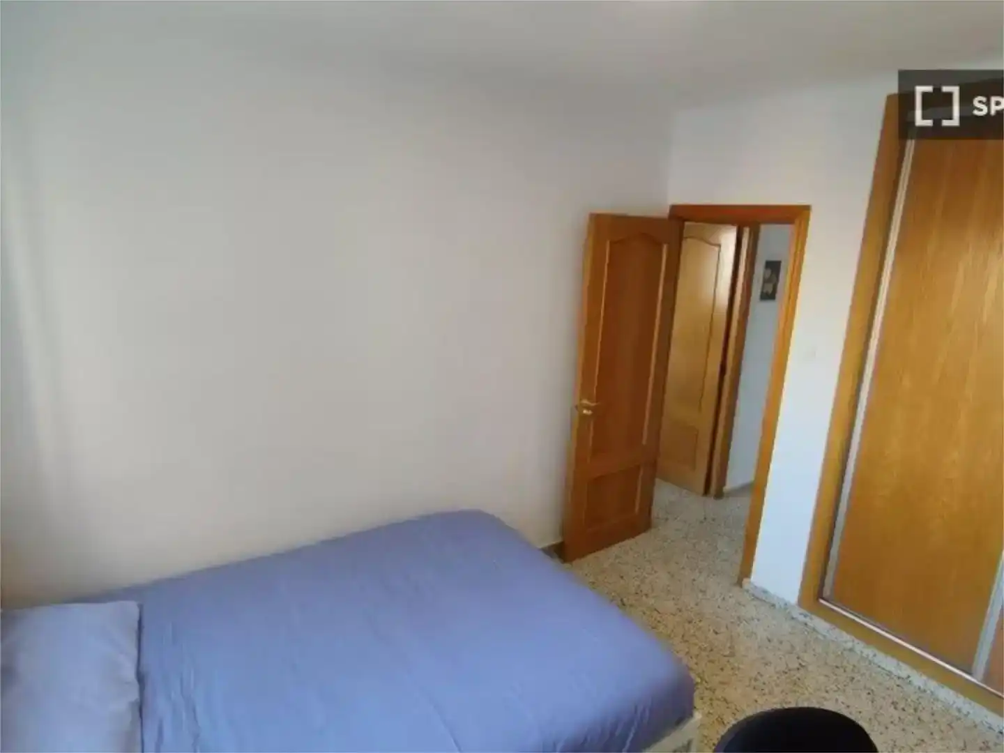 Bedroom of Flat for share in Las Fuentes