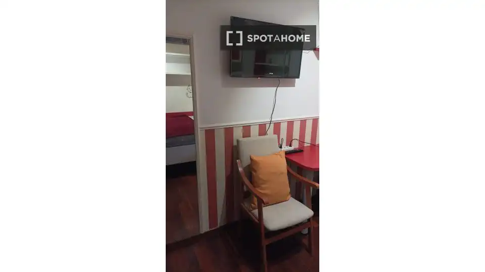 Room in Lavadores