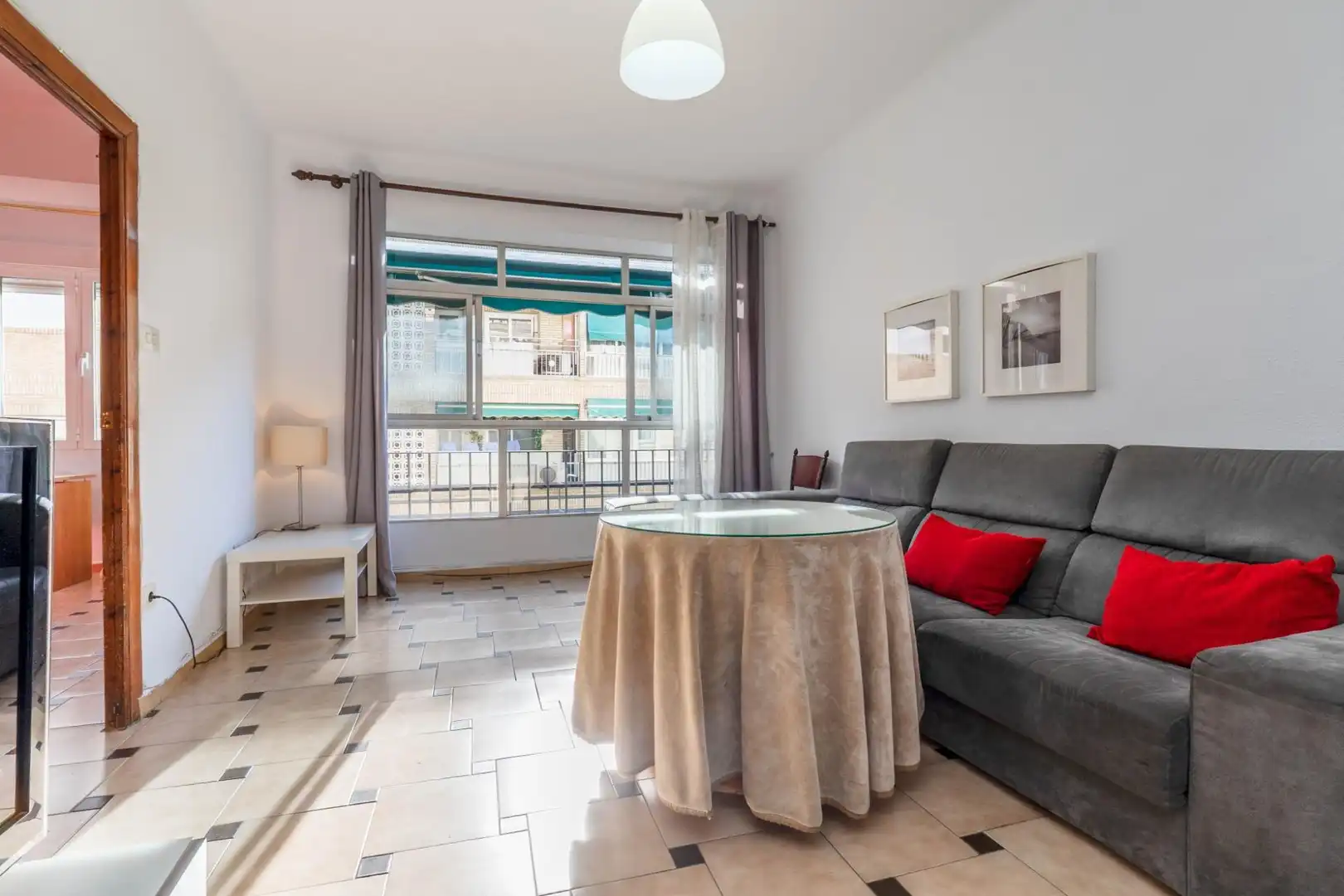 Habitación de Piso en venta en Granada