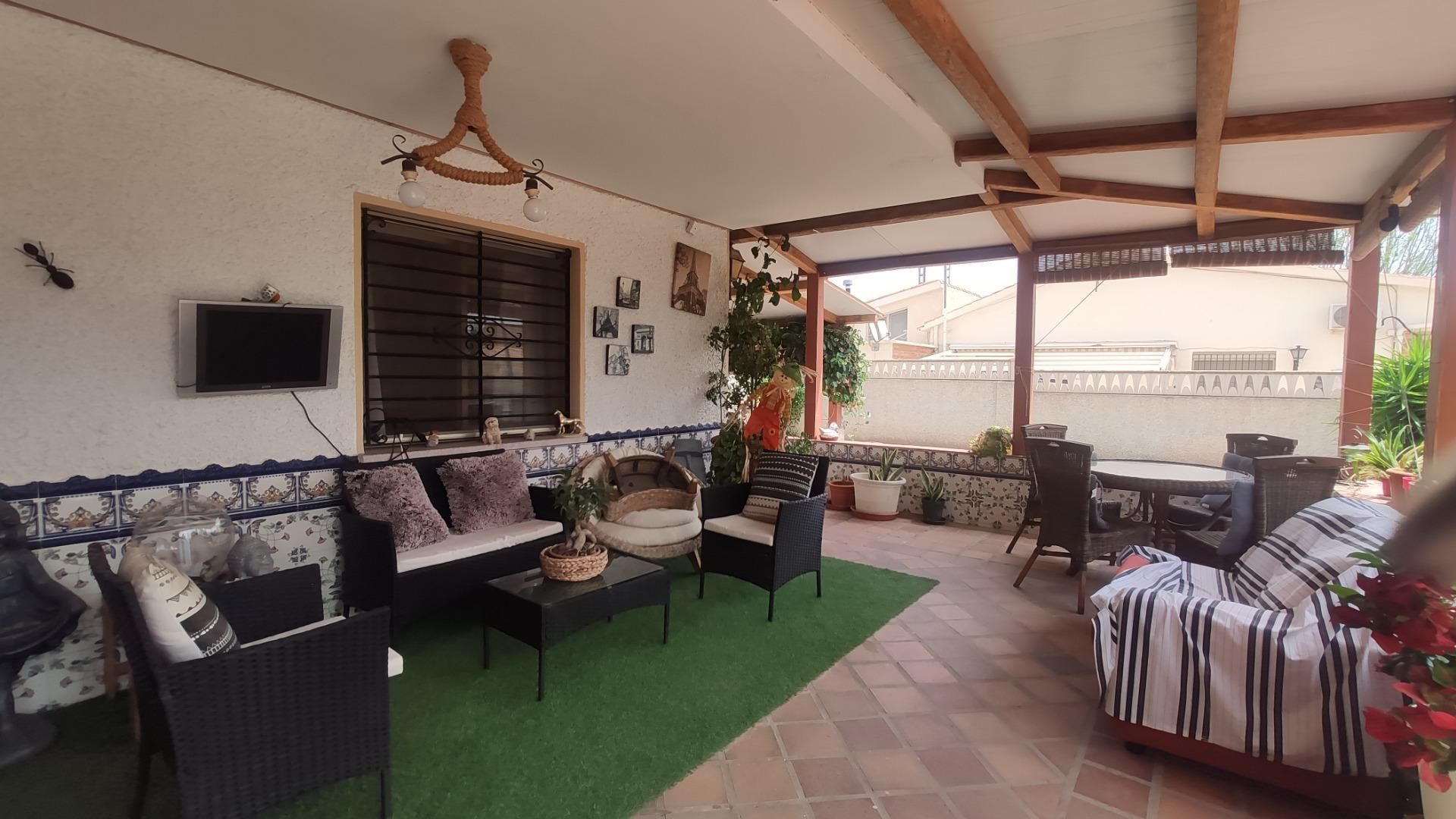 Terrace of House or chalet for sale in San Vicente del Raspeig / Sant Vicent del Raspeig  with Air Conditioner, Heating and Private garden