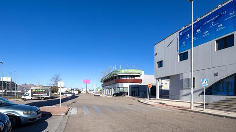 SE VENDE EDIFICIO COMERCIAL TOTALMENTE INSTALADO A PIE DE CARRETERA EN POLIGONO ZARATE PELIGROS, imatge 4