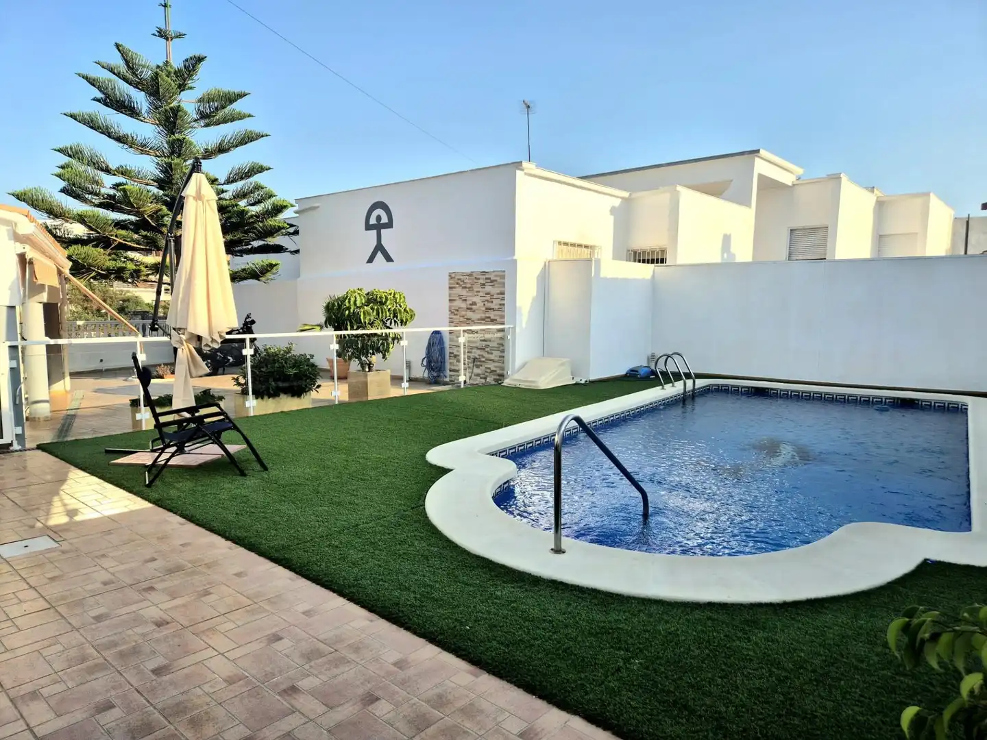 Schwimmbecken von Haus oder Chalet zum Verkauf in San Juan de los Terreros