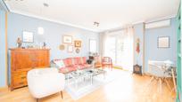 Living room of Flat for sale in El Escorial  with Air Conditioner, Heating and Parquet flooring