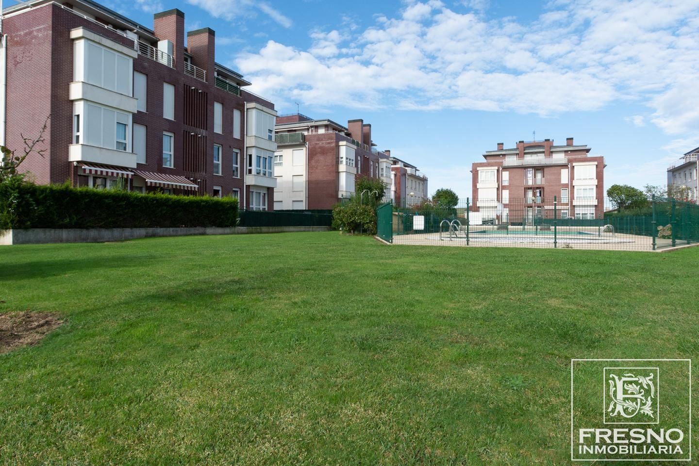 Jardín de Planta baja de alquiler en Santa Cruz de Bezana con Calefacción, Jardín privado y Parquet