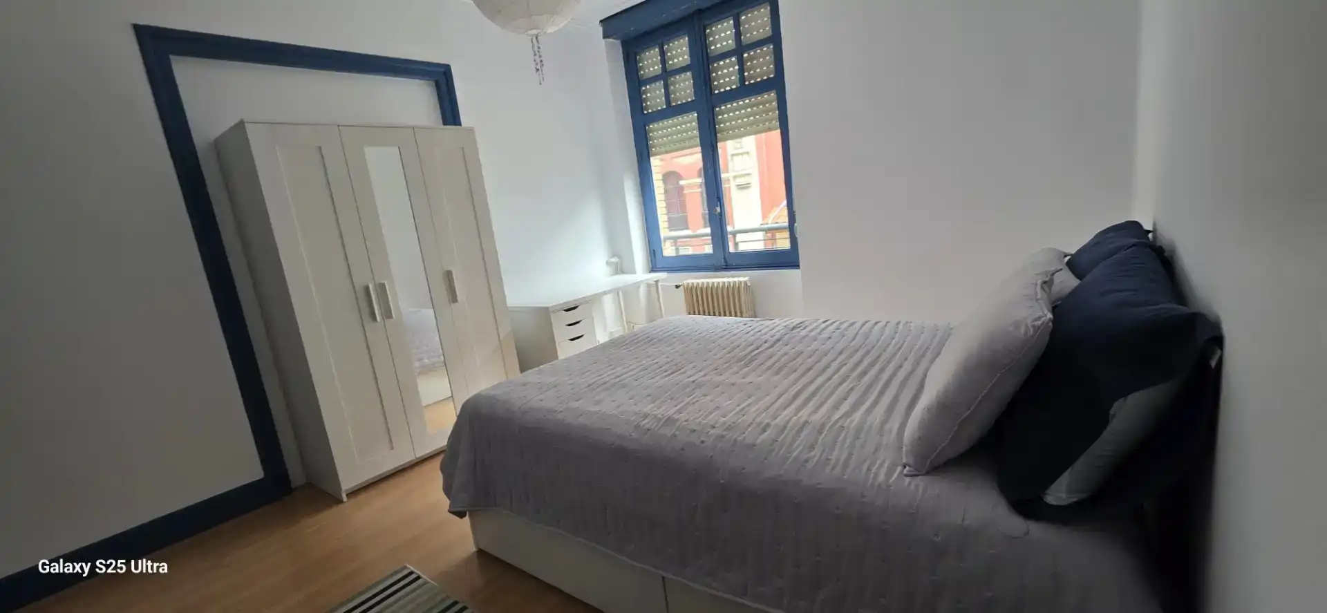 Schlafzimmer von Wohnung zur Miete in Oviedo 