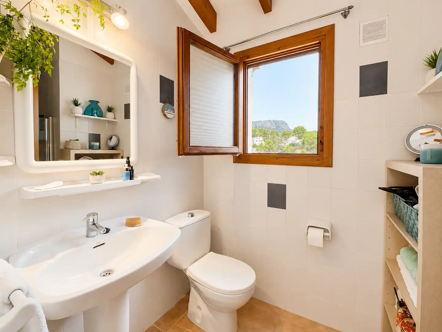 Casa amb piscina en venda a Marisol Park - Ortembach - Los Almendros, imagen 13