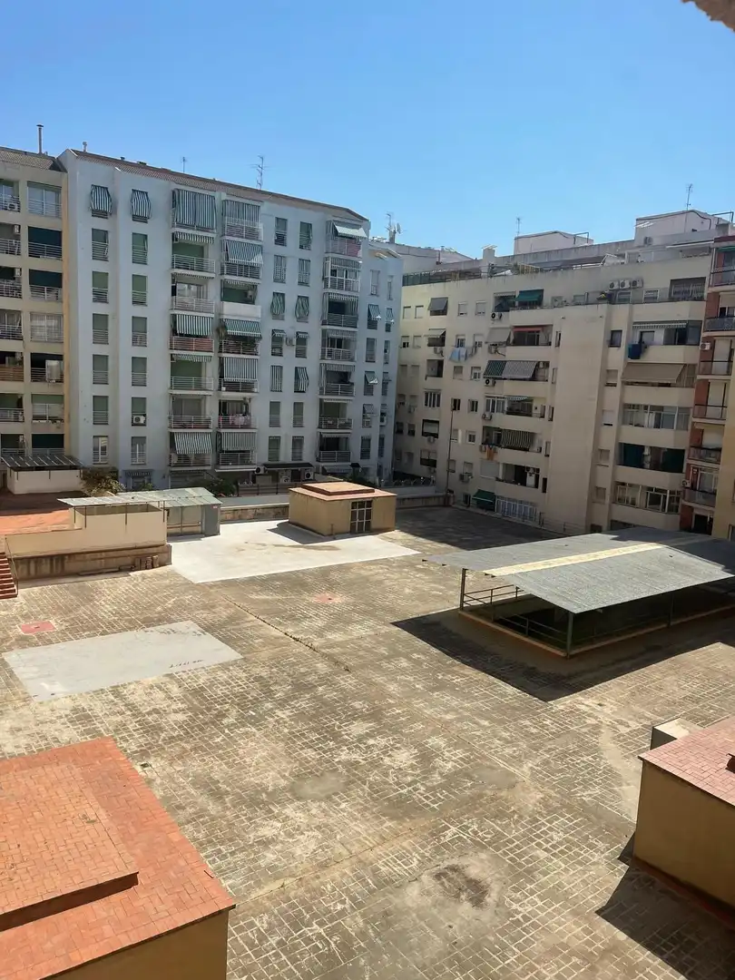 Appartamento con terrazza in vendita a Eixample, imagen 8