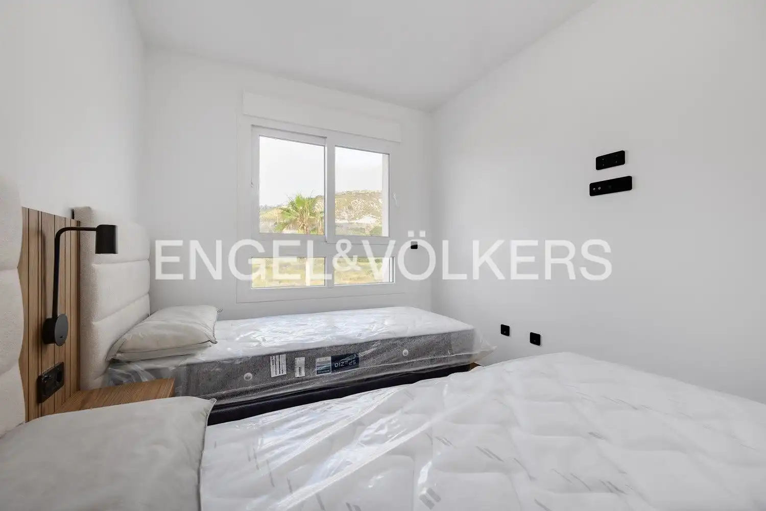 Schlafzimmer von Dachboden zum Verkauf in Algorfa mit Klimaanlage, Heizung und Privatgarten