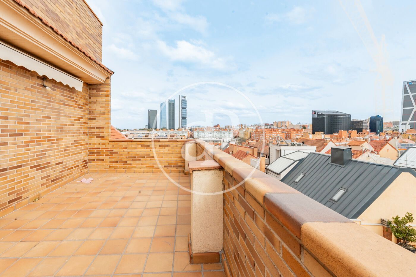 Terraza de Piso en venta en  Madrid Capital con Calefacción y Terraza