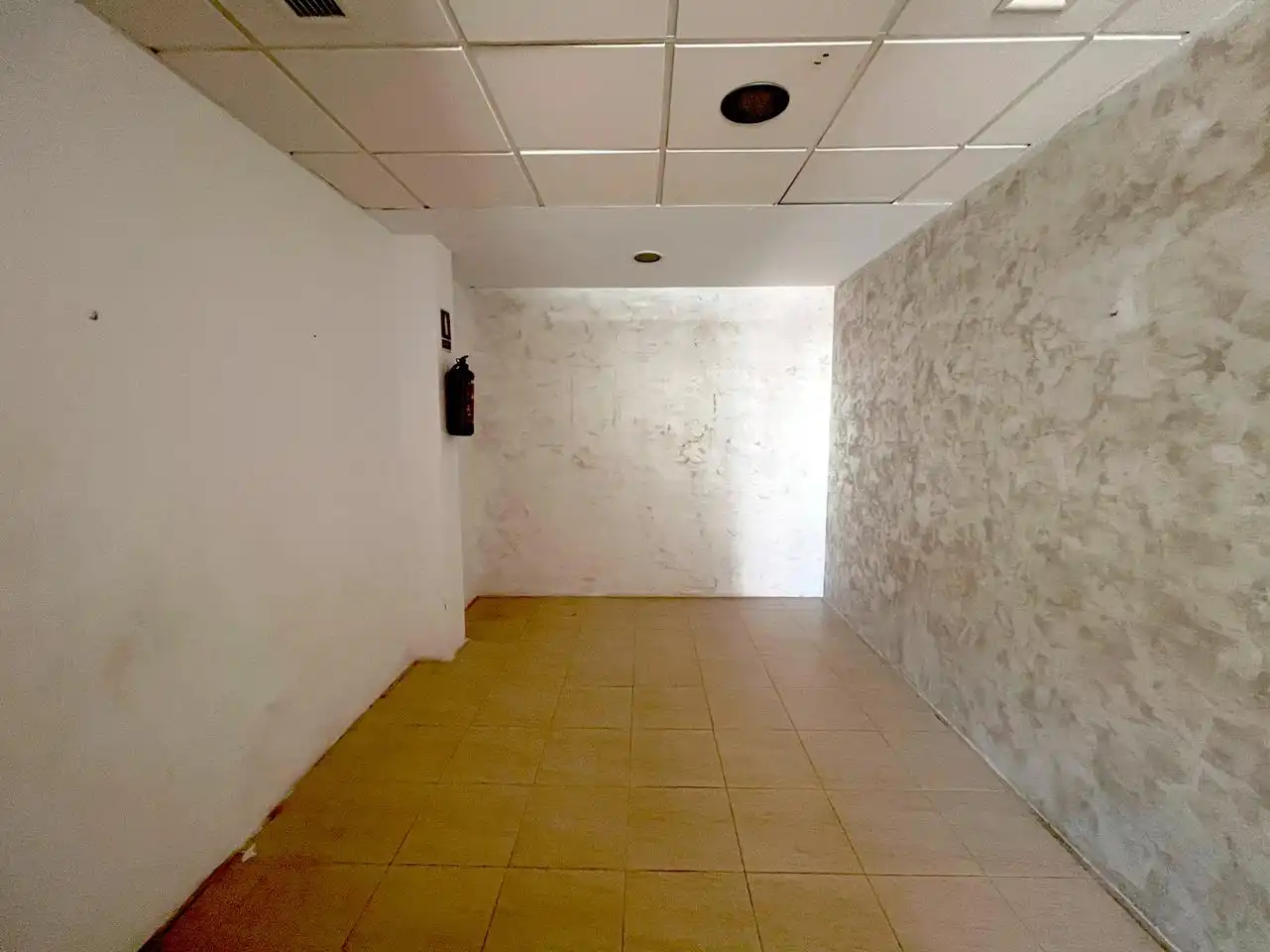 Local en venta en El Ejido con Aire acondicionado
