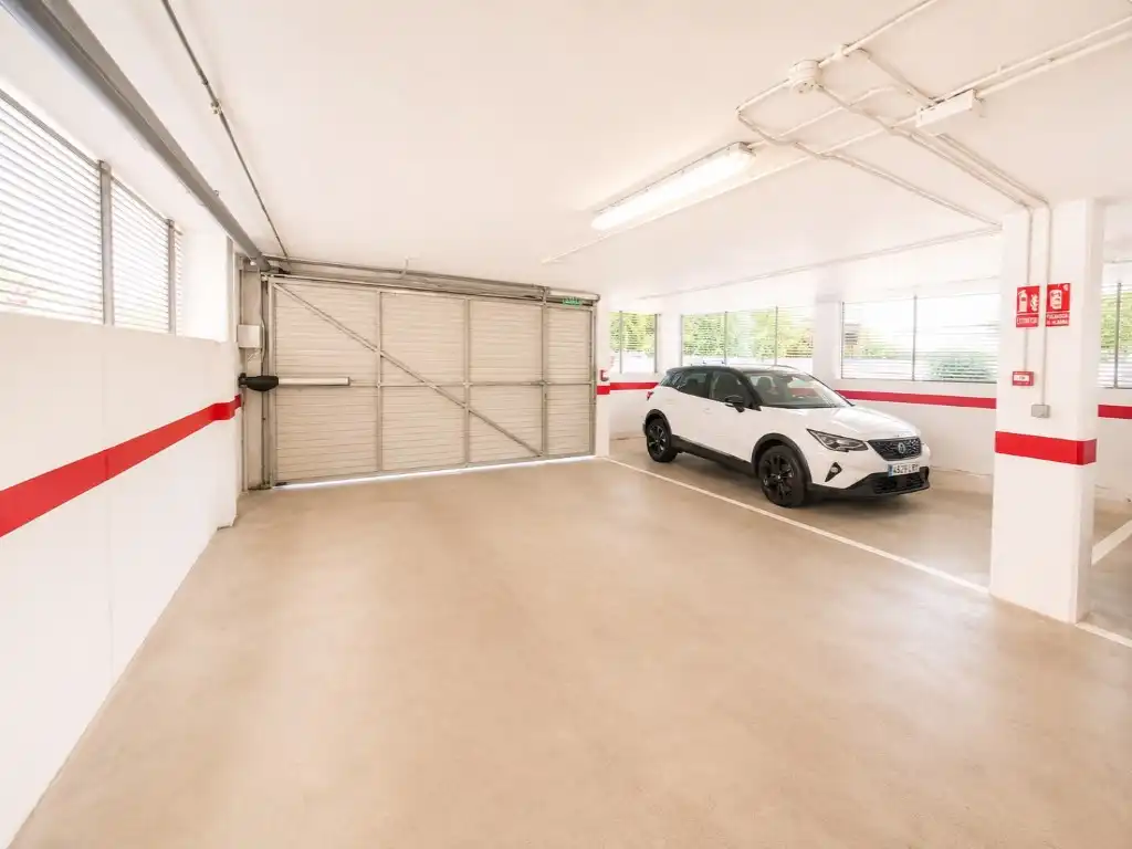 Parking of Flat for sale in El Vendrell  with Heating, Private garden and Oven