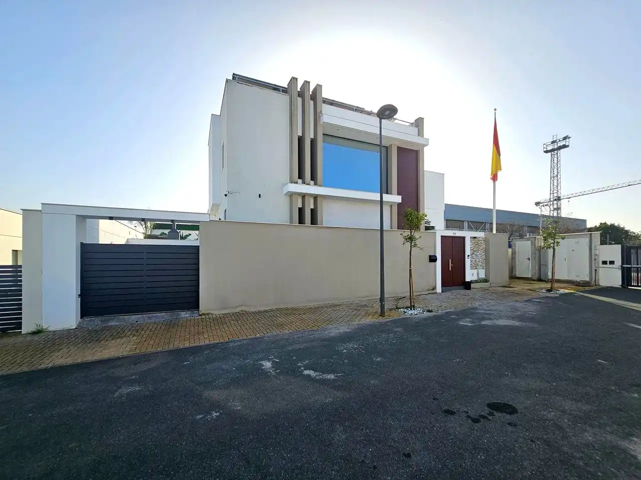 Exterior view of Houses for sale in Alcalá de Guadaira  with Air Conditioner, Private garden and Terrace