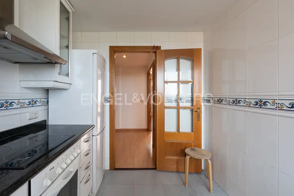 Cuina de Àtic de lloguer en Valencia amb Aire condicionat, Calefacció i Parquet