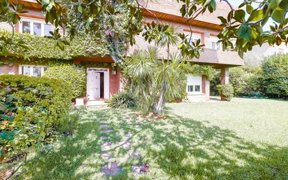 Jardí de Casa o xalet en venda en  Barcelona Capital amb Aire condicionat i Piscina