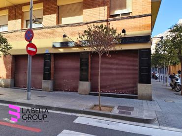 Local commercial en cession à Carrer de la Pau