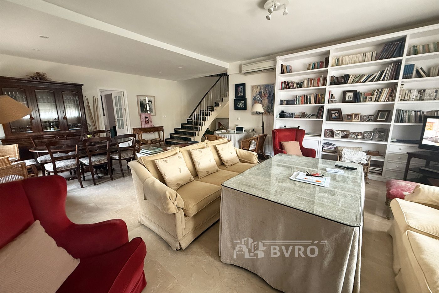 Sala d'estar de Casa o xalet en venda en  Córdoba Capital amb Aire condicionat, Calefacció i Jardí privat