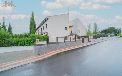 Vista exterior de Dúplex en venda en Guadarrama amb Balcó