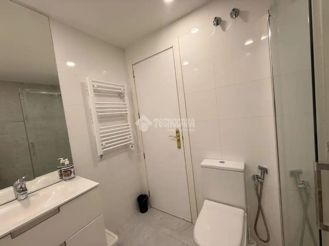 Piso con ascensor en venta en Parque Oeste - Fuente Cisneros, imagen 31