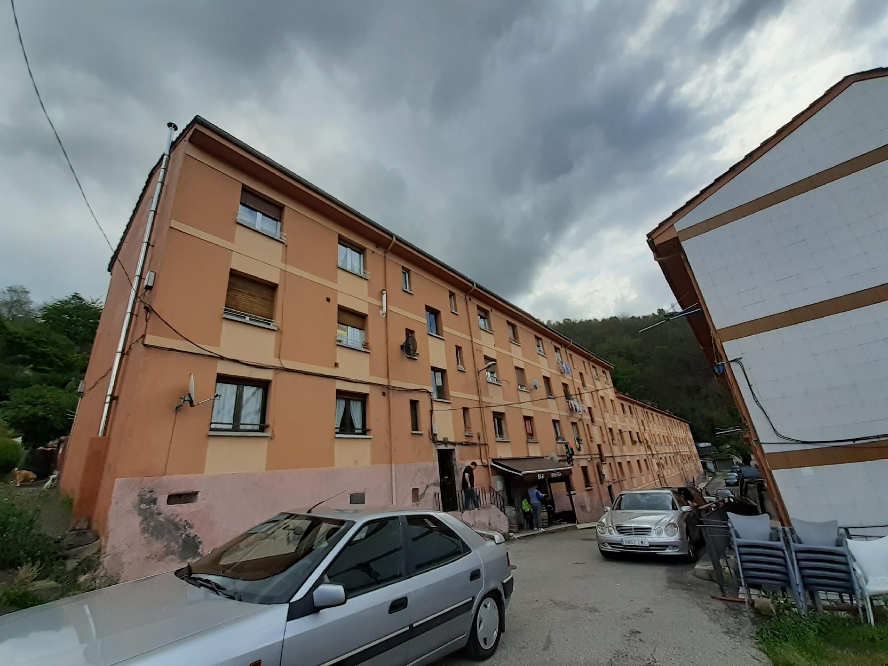 Vista exterior de Pis en venda en Mieres (Asturias)