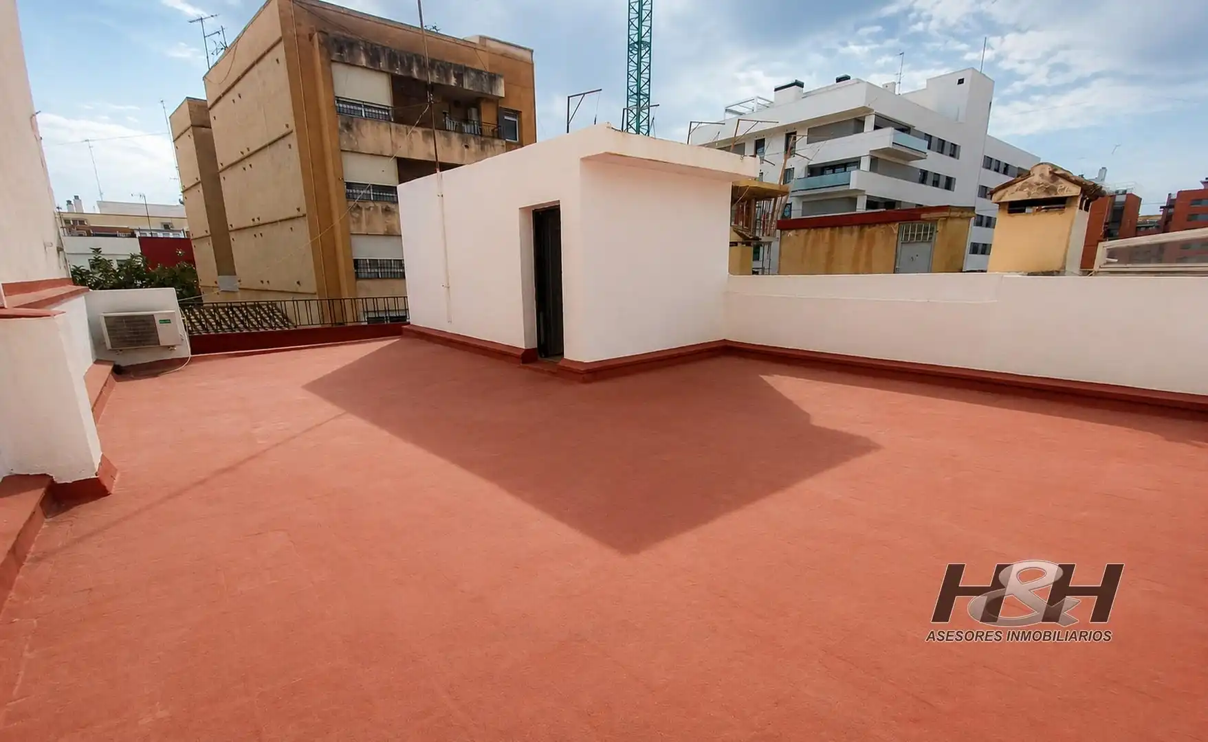 Terrassa de Casa o xalet en venda en Paterna amb Aire condicionat i Terrassa