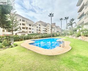 Vista exterior de Planta baixa de lloguer en Marbella amb Aire condicionat, Parquet i Terrassa