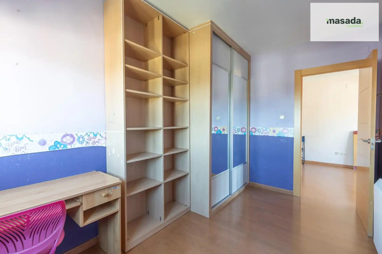 Schlafzimmer von Wohnung zum Verkauf in Granada mit Klimaanlage, Heizung und Balkon